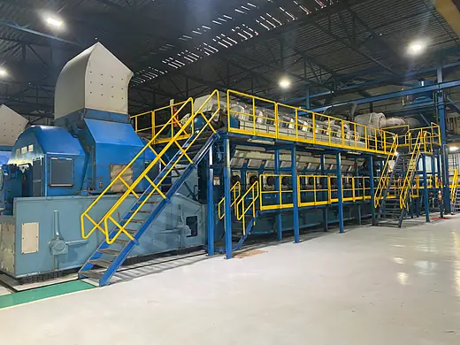 The Wärtsilä 20V42 engine hall
