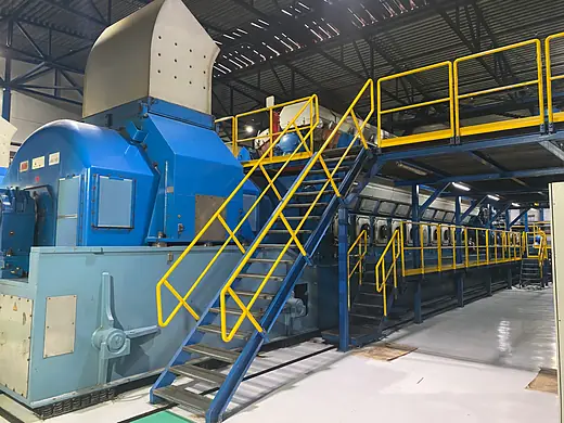 The 20V42 engine hall, view 3